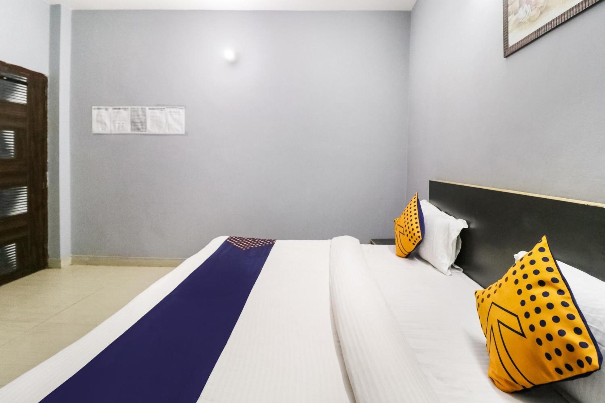 גורגאון Hotel O Sunrise Guest House מראה חיצוני תמונה