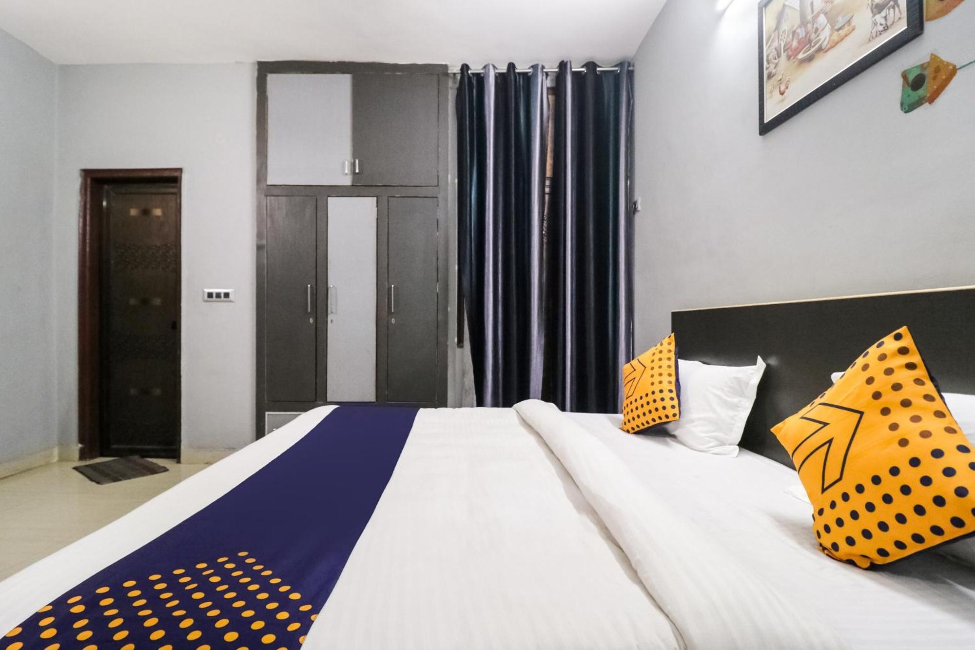 גורגאון Hotel O Sunrise Guest House מראה חיצוני תמונה